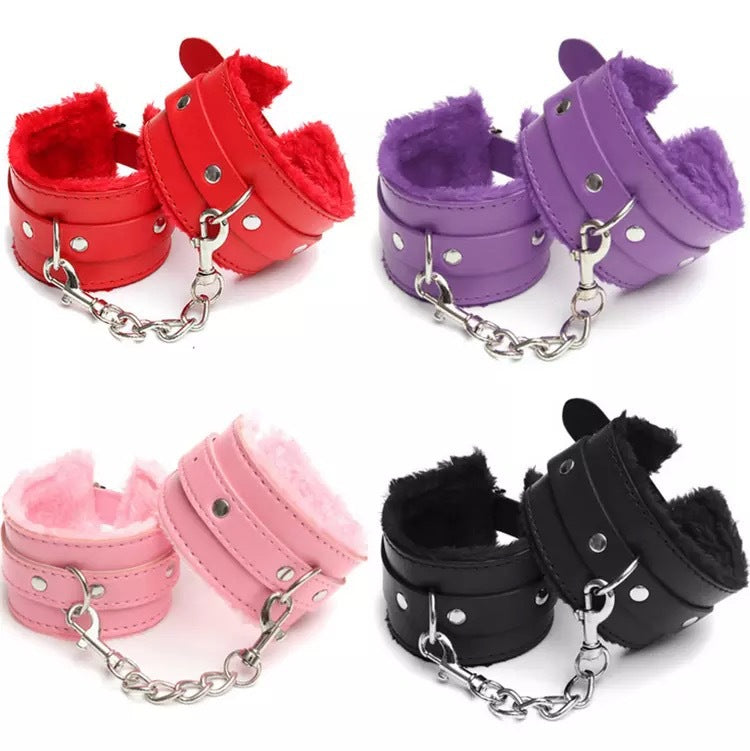 SToys Sexy Leather Product Plush Handcuffs Supplies